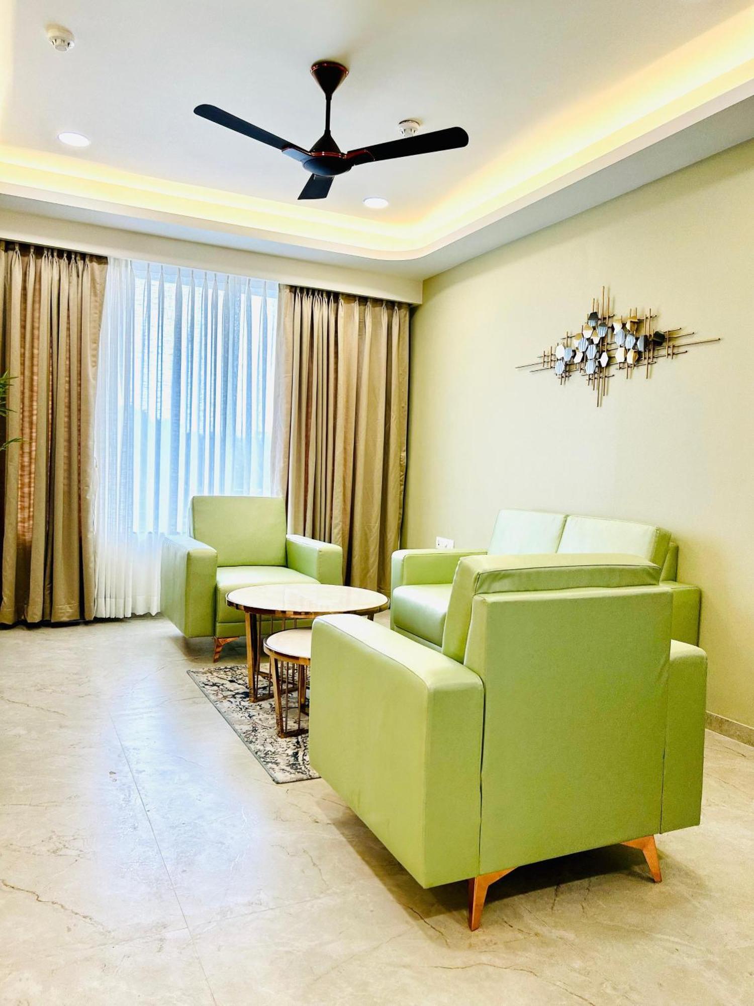 Hotel Grand Visava Lonavla Zewnętrze zdjęcie