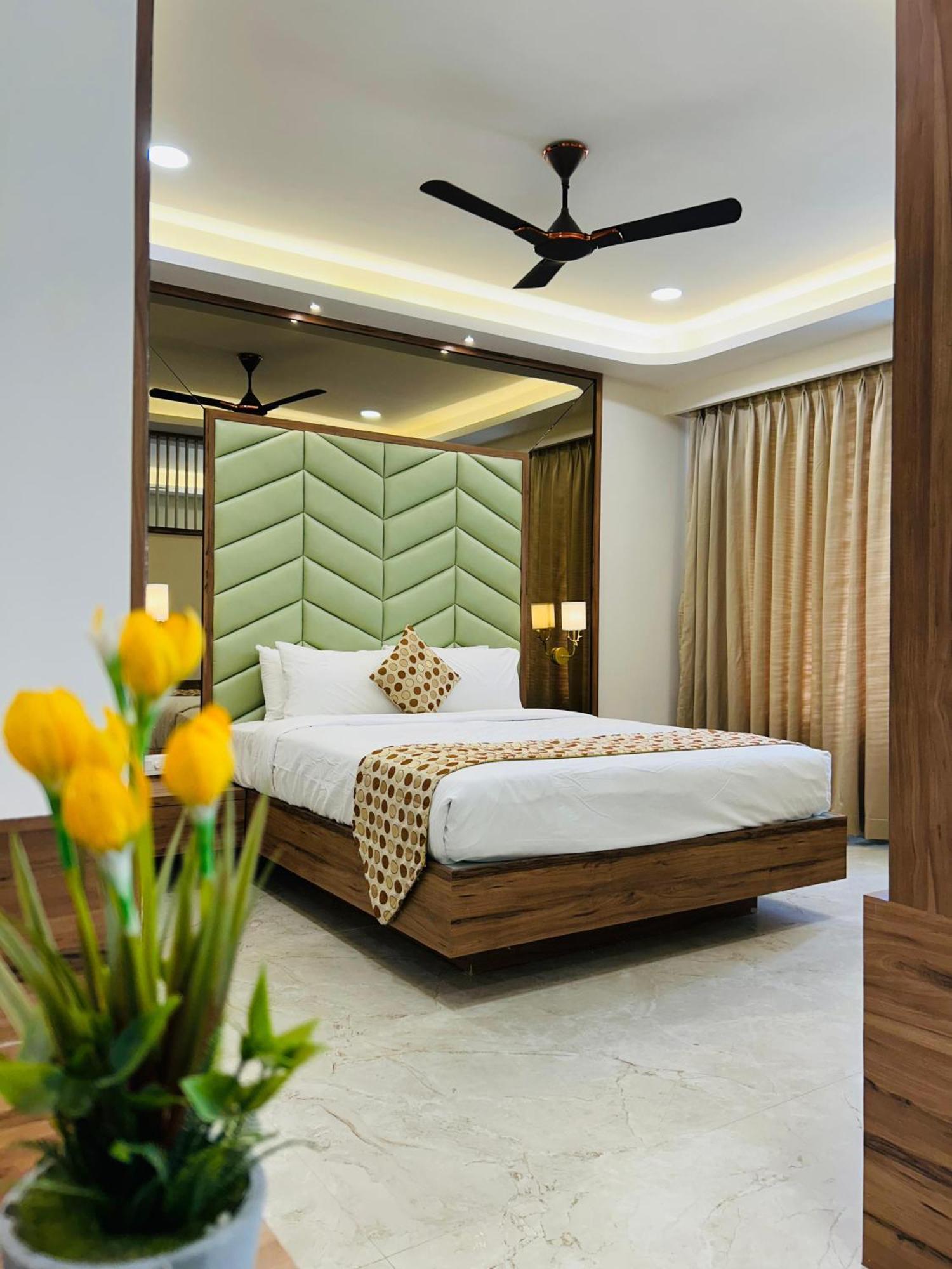 Hotel Grand Visava Lonavla Zewnętrze zdjęcie