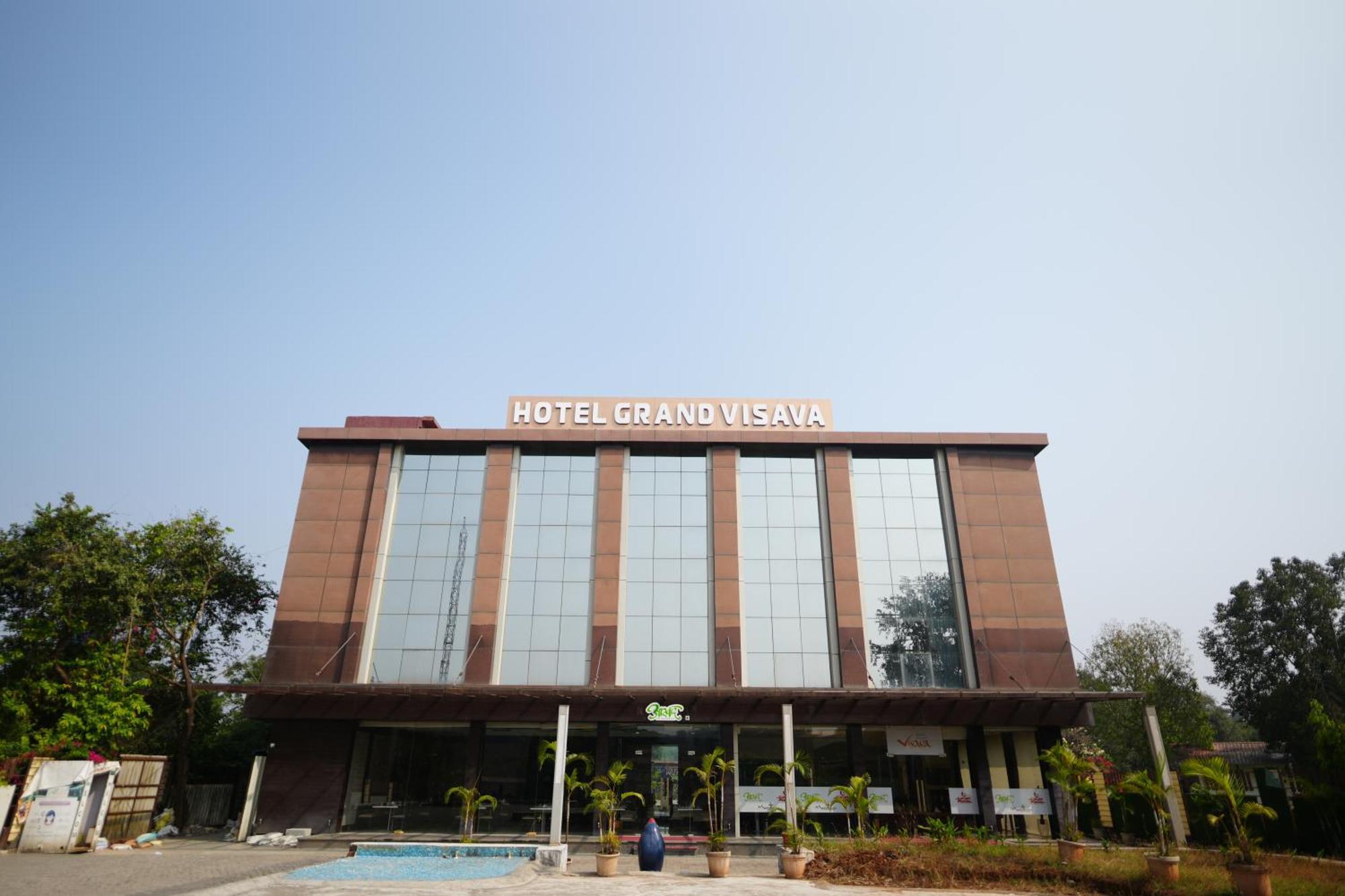 Hotel Grand Visava Lonavla Zewnętrze zdjęcie