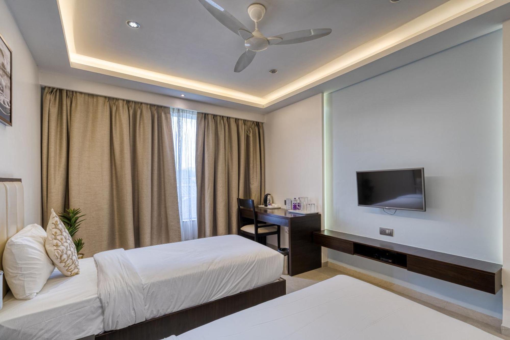 Hotel Grand Visava Lonavla Zewnętrze zdjęcie