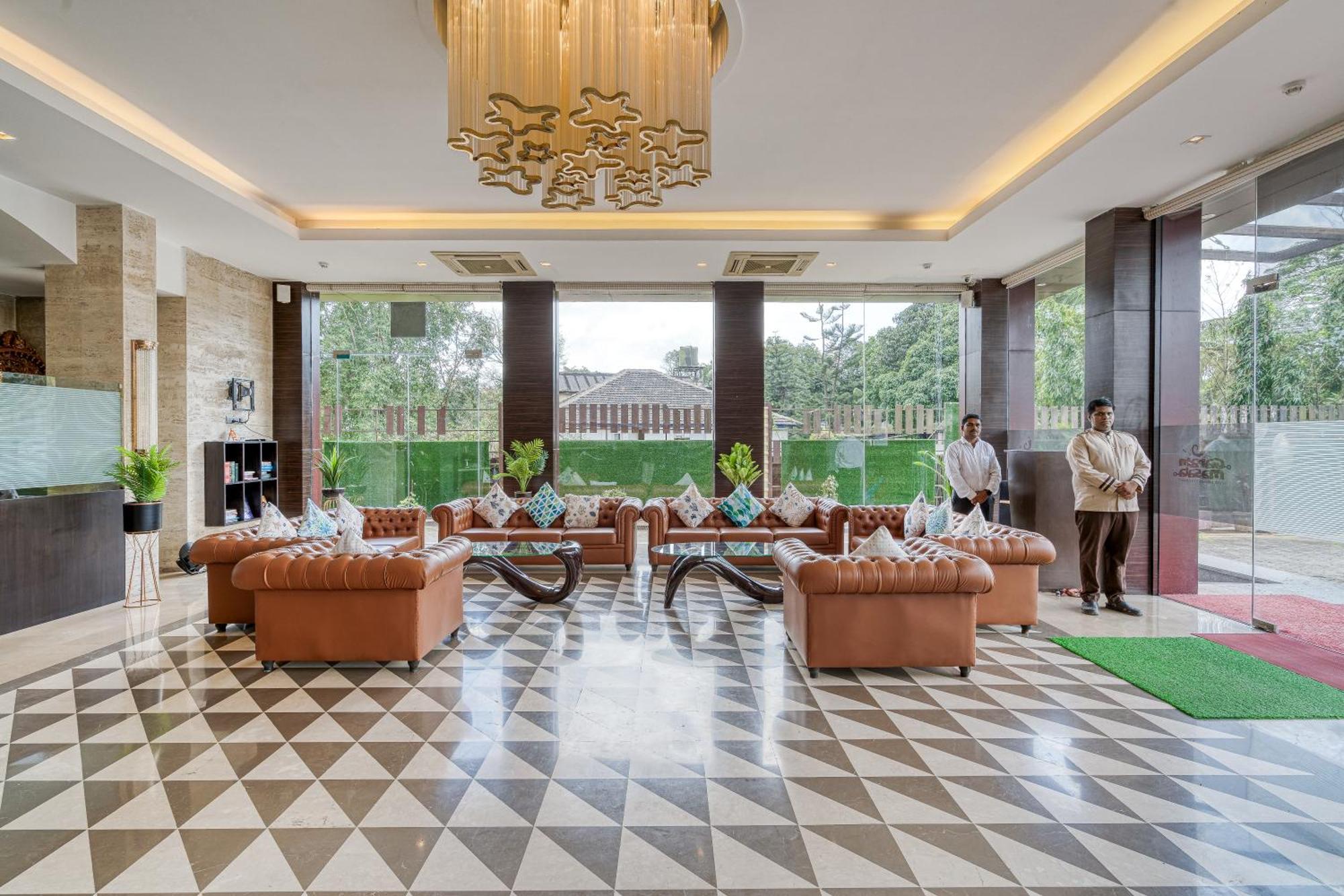 Hotel Grand Visava Lonavla Zewnętrze zdjęcie