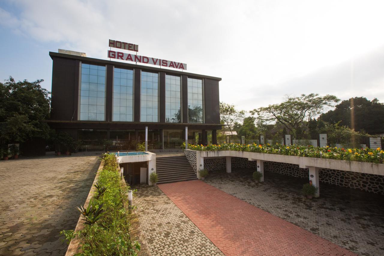 Hotel Grand Visava Lonavla Zewnętrze zdjęcie