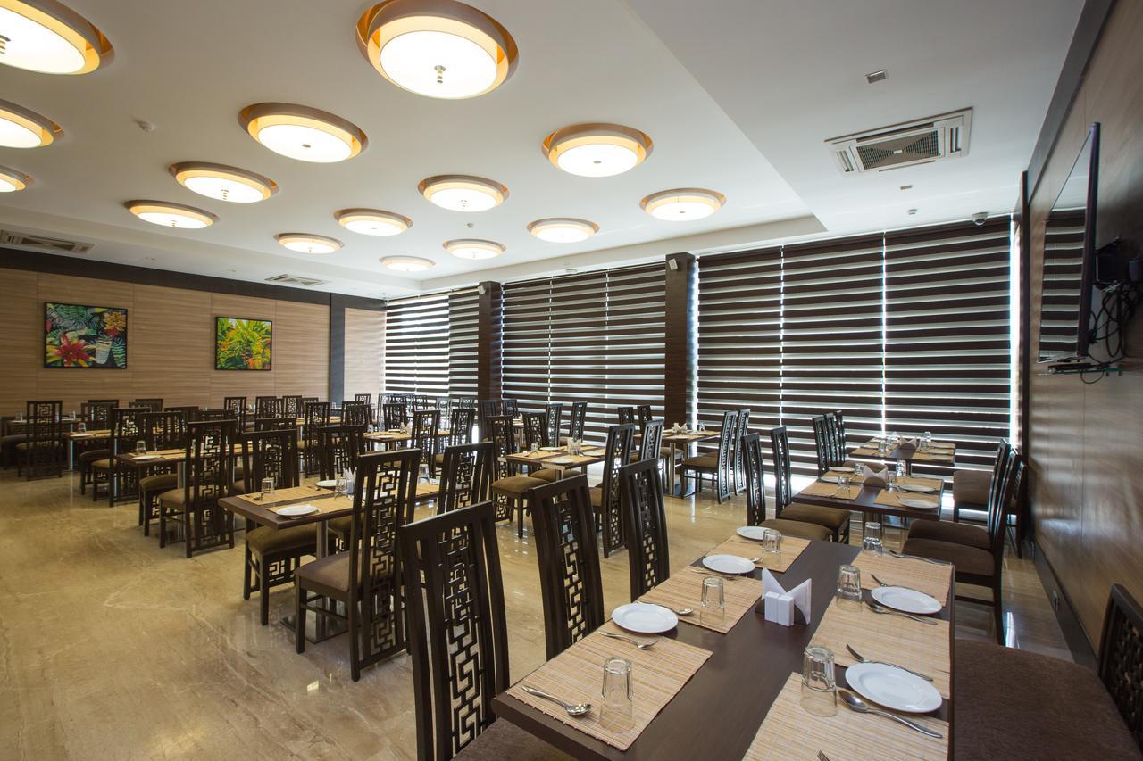 Hotel Grand Visava Lonavla Zewnętrze zdjęcie